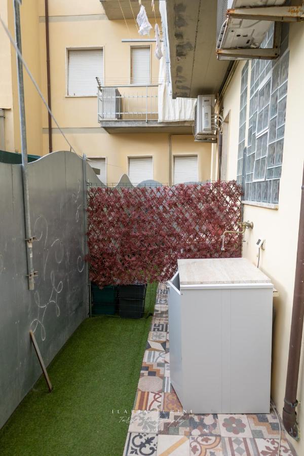 La Maga Mare & Parking Viareggio Exteriér fotografie